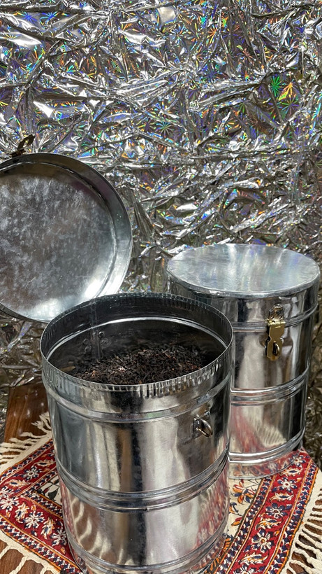 ظرف حلبی نگهداری چای رایکا (ضد رطوبت و حفظ عطر چای)